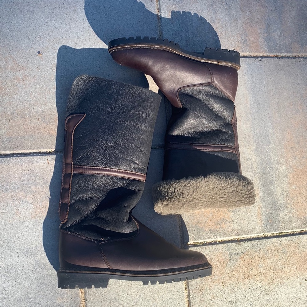 Blondo Canadian Genuine Leather and Shearling boot